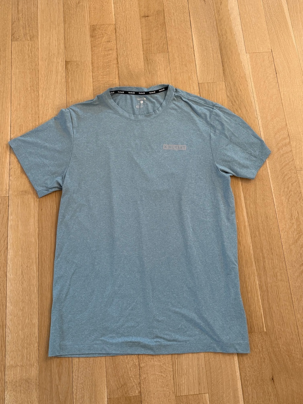 Hurley Men's Short Sleeve Crew Tee in light green